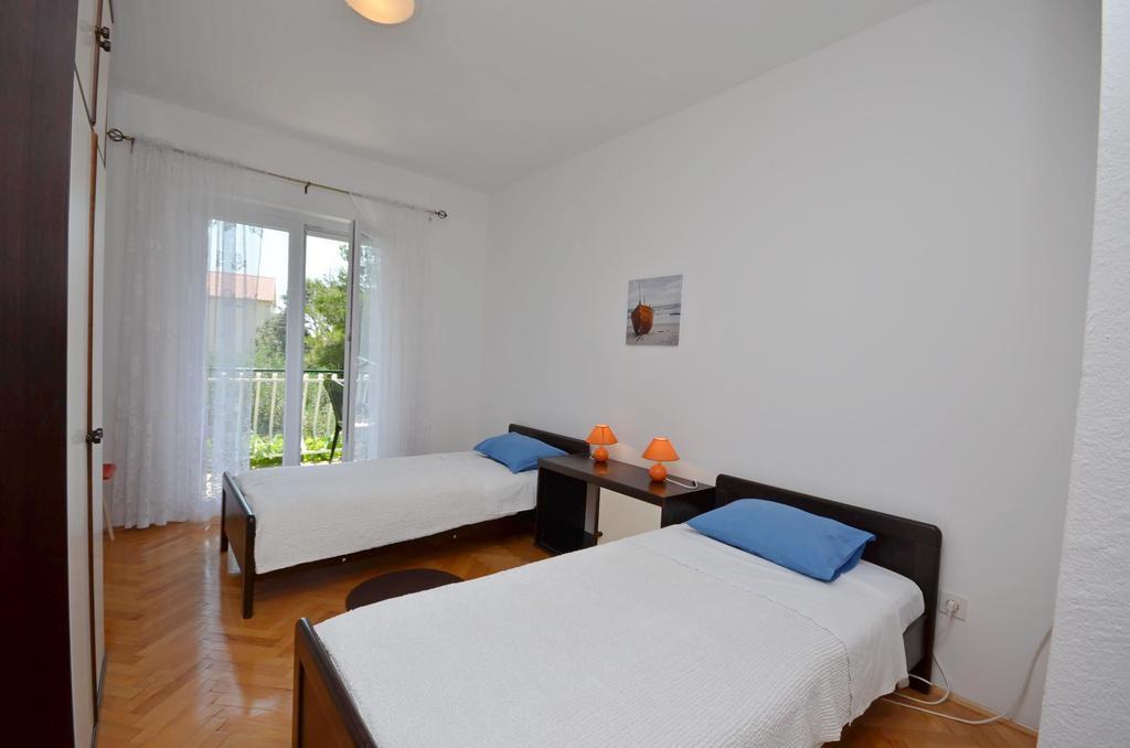 Apartment Ana Brodarica  Luaran gambar