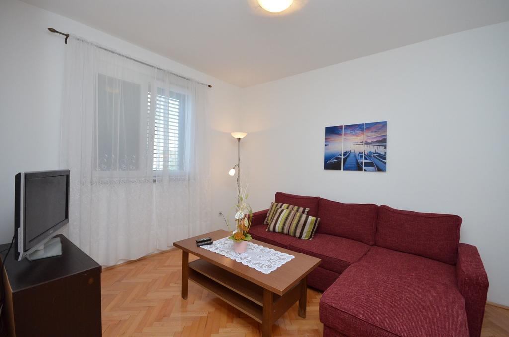 Apartment Ana Brodarica  Luaran gambar